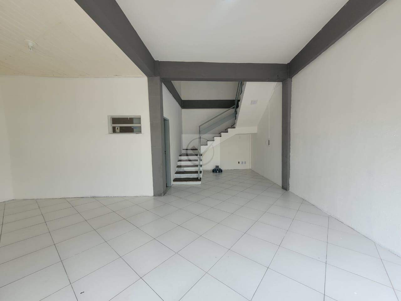 VISIBILIDADE MÁXIMA! Ponto Comercial 200m² na Prestigiada Av. Airton Teles! - Foto 5