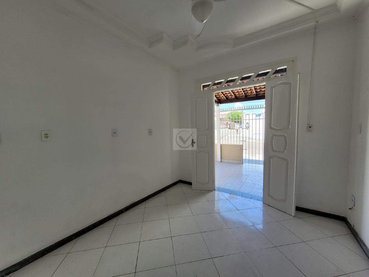 EXCELENTE PONTO! Imóvel de Esquina no Bairro Cirurgia – Térreo e Independente! - Foto 6