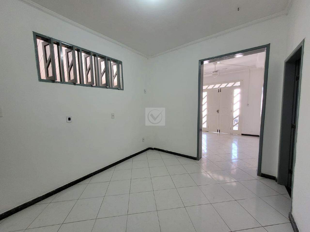 EXCELENTE PONTO! Imóvel de Esquina no Bairro Cirurgia – Térreo e Independente! - Foto 9