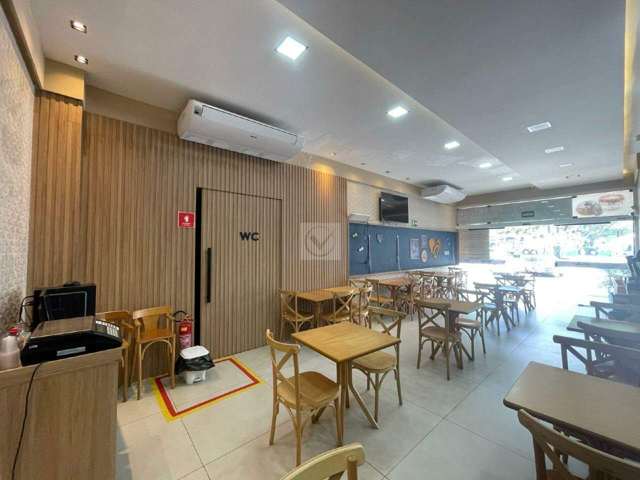 Ponto Comercial/Prédio ideal para Delicatessen, mini mercado e outros na melhor região do Sol Nascente. - Foto 4