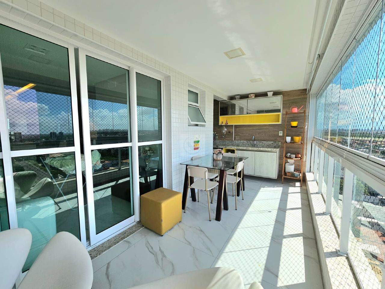 Seu novo lar na melhor localização da Atalaia com vista para o mar! - Foto 2