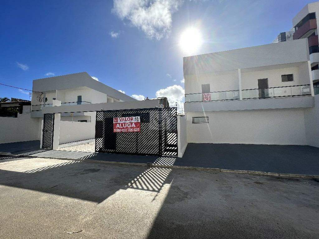 Casa em Condomínio (2 suítes) para Alugar no Bairro Atalaia - Aracaju/SE | R$ 2.000/mês