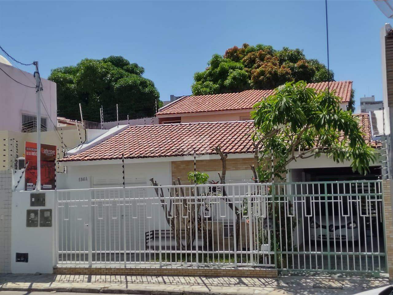 Imovel a VENDA com 06 salas, sendo 02 imoveis em 01 no Salgado Filho