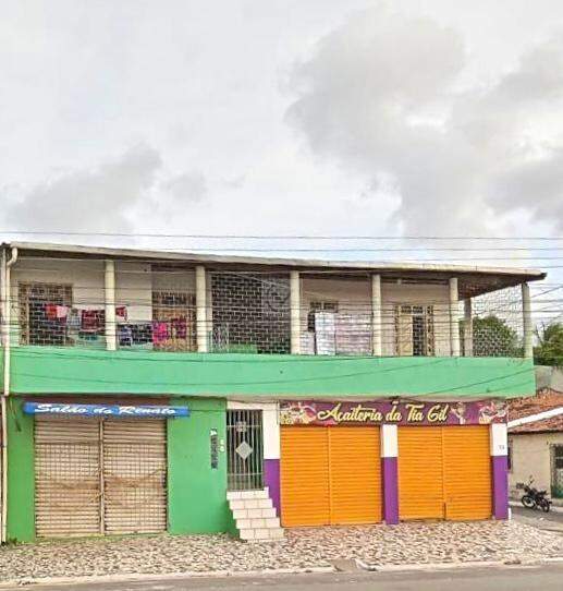 Imóvel bem localizado e com muita visibilidade na avenida Frei Augusto de Santana, do bairro Cidade Nova. Ideal para fazer um supermercado,prédio res