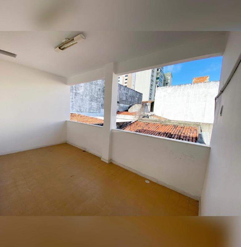 Oportunidade de Investimento: Casa Comercial no Bairro São José - Foto 14