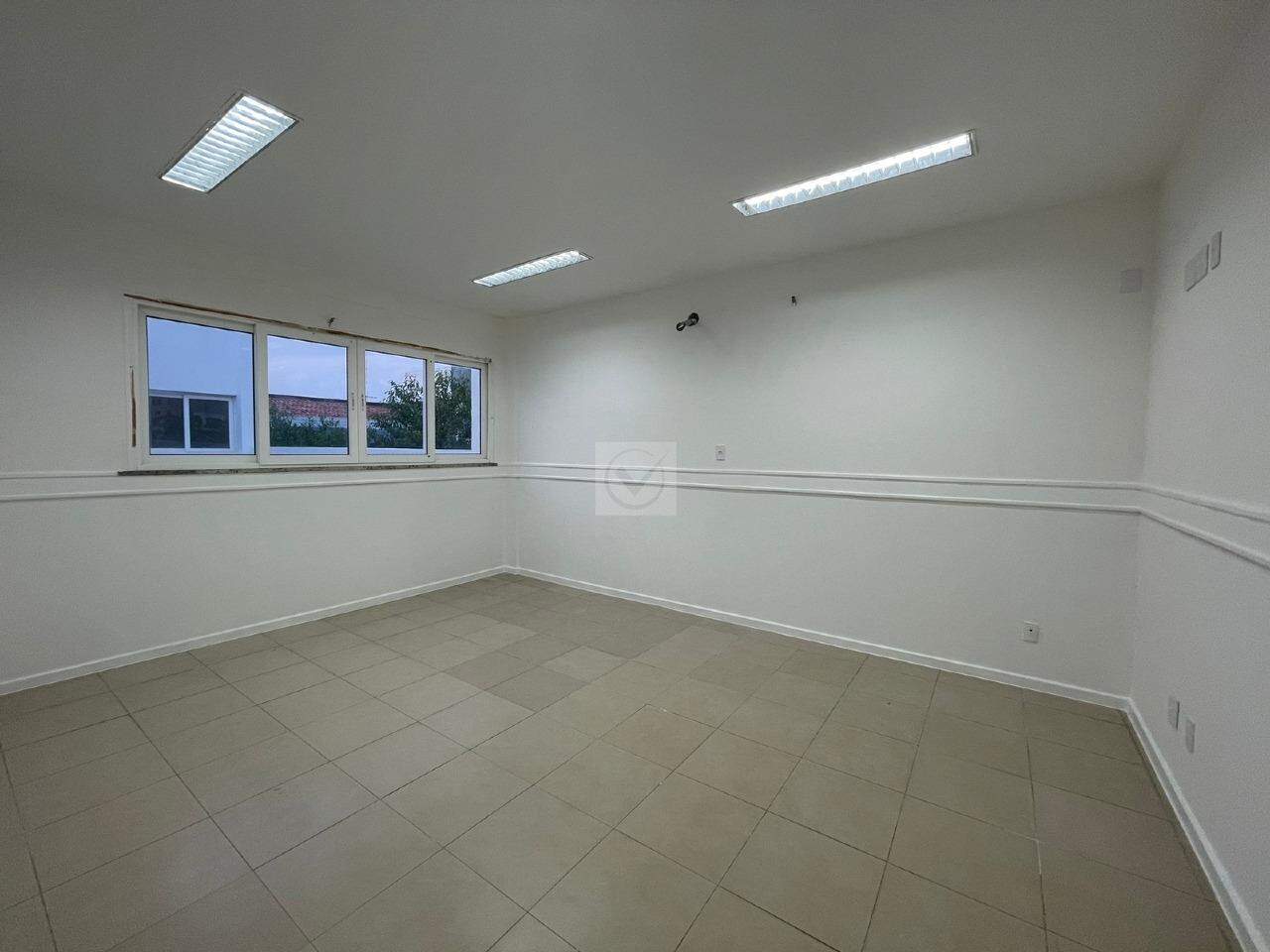 É a oportunidade de ter o seu negócio neste imóvel amplo e bem localizado. - Foto 21