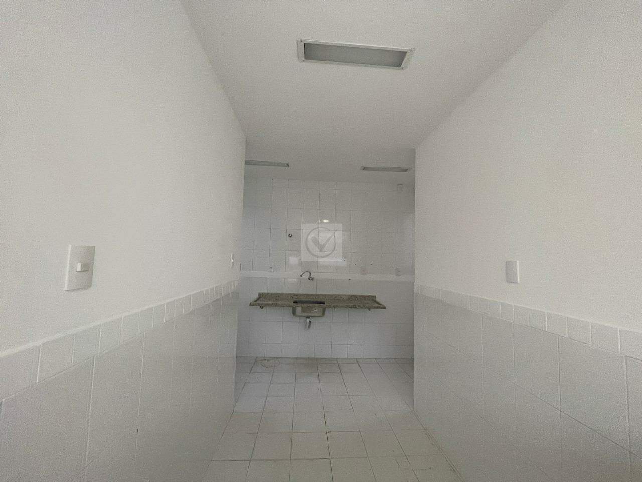 É a oportunidade de ter o seu negócio neste imóvel amplo e bem localizado. - Foto 13