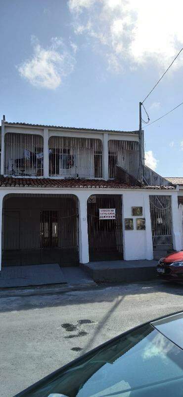 CASA DUPLEX NO MARCOS FREIRE I