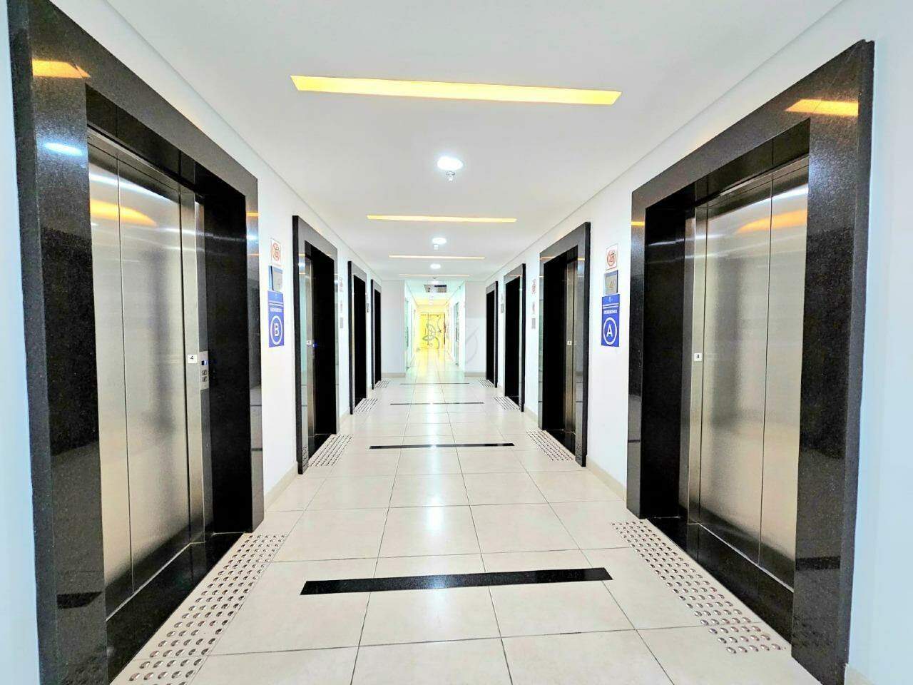 Sala Comercial no Horizonte Jardins - Foto 11