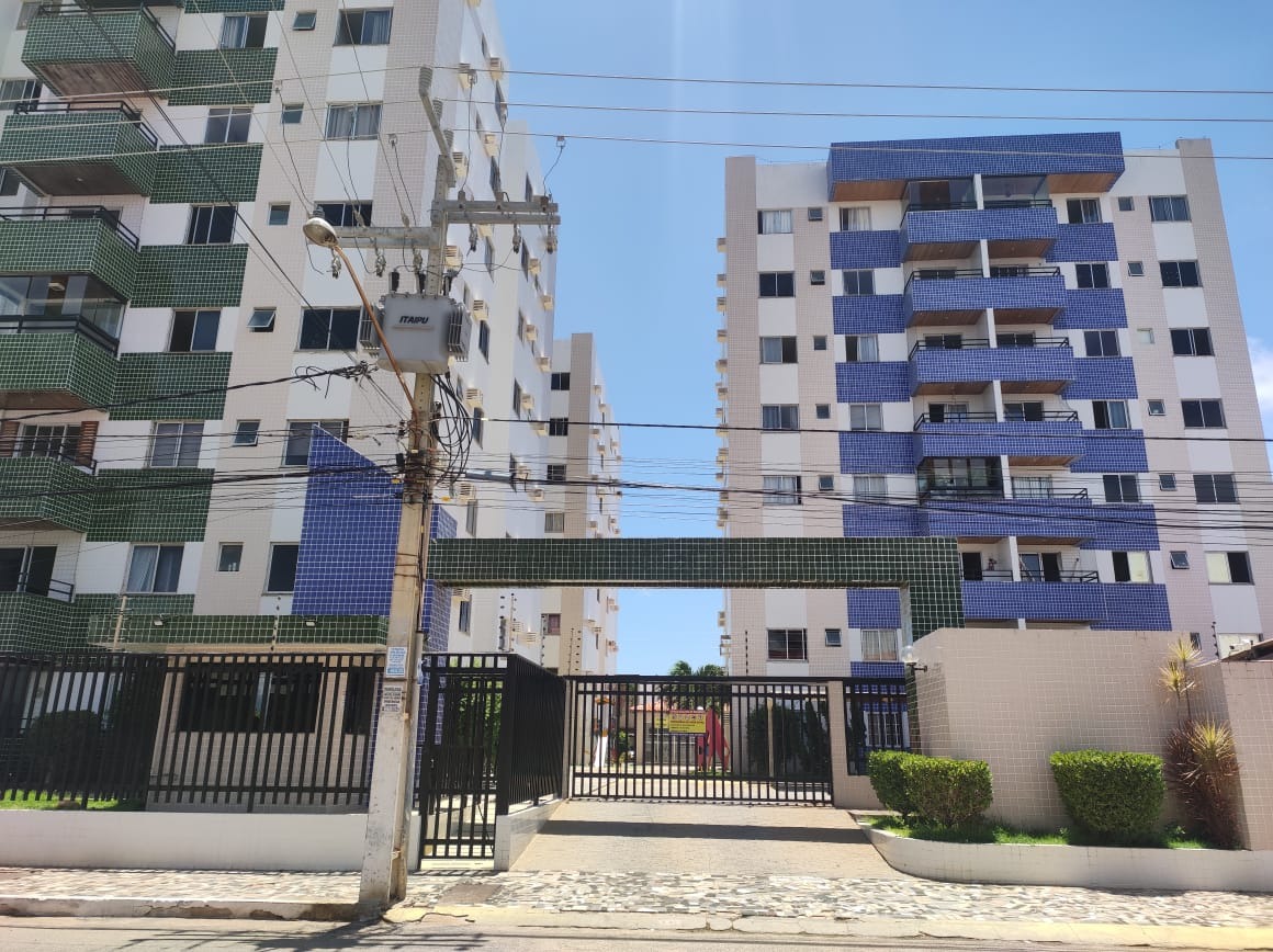 Apartamento locado para investimento com 3 quartos, sendo 2 suítes próximo a orla de Atalaia