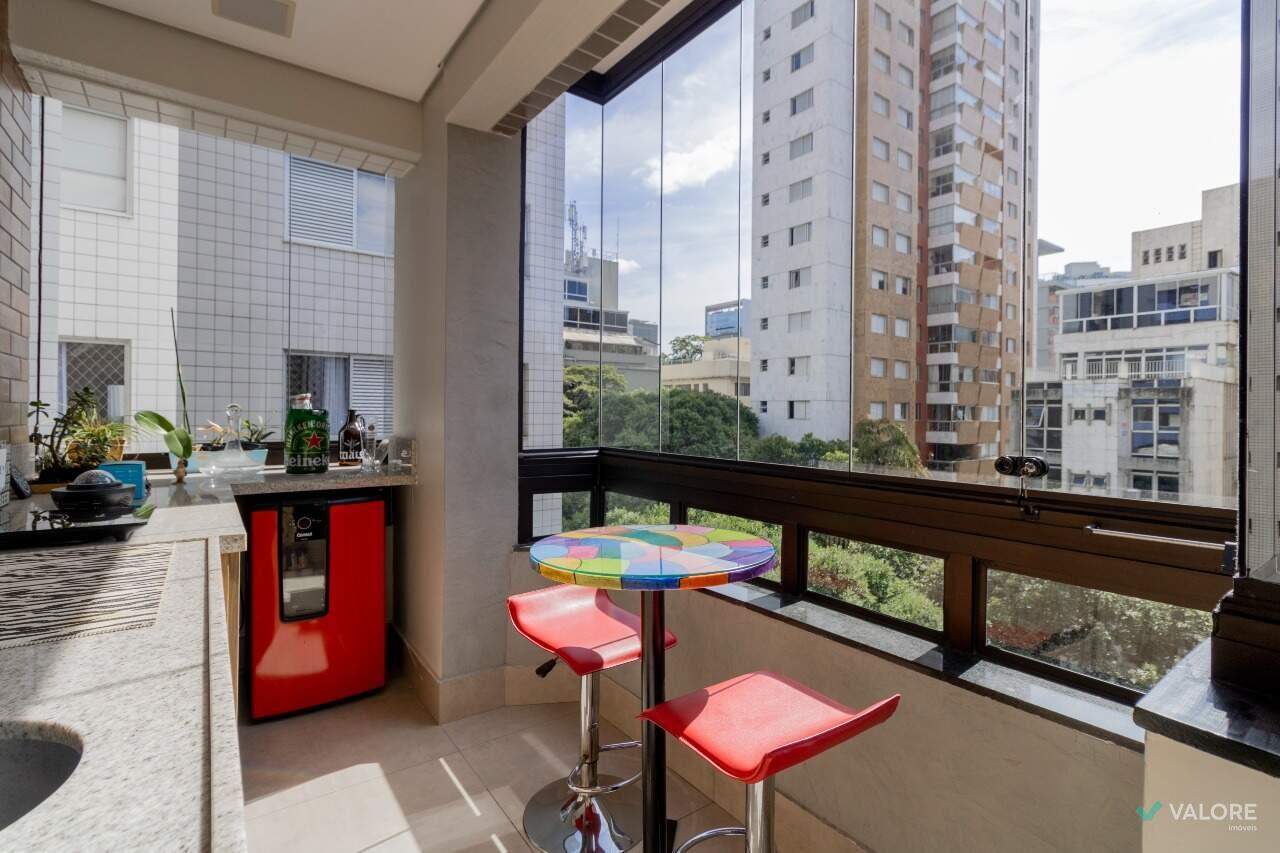 Apartamento 4 quartos para aluguel no Lourdes: 
