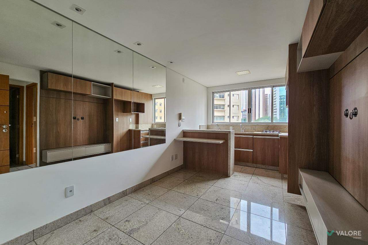 Apartamento 1 quarto para aluguel no Savassi: 