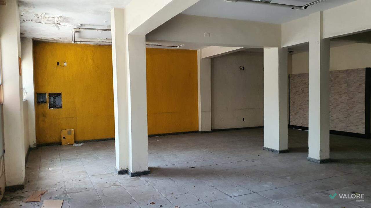 Casa comercial para aluguel no Lourdes: 