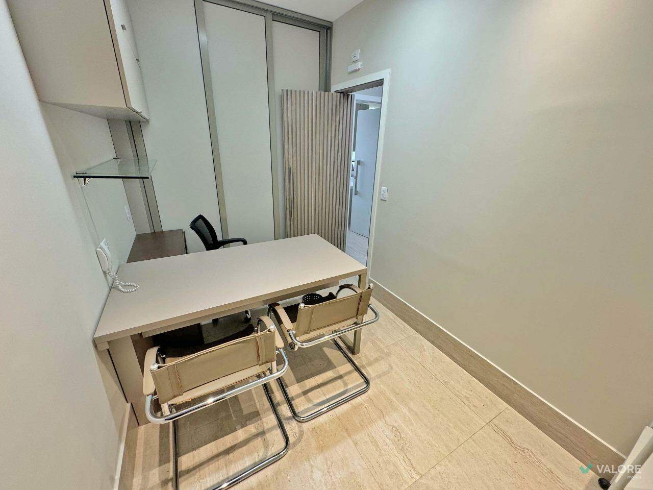 Sala à venda no Gutierrez: 