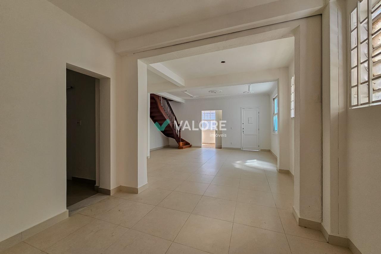 Casa comercial 5 quartos para aluguel no Barro Preto: 