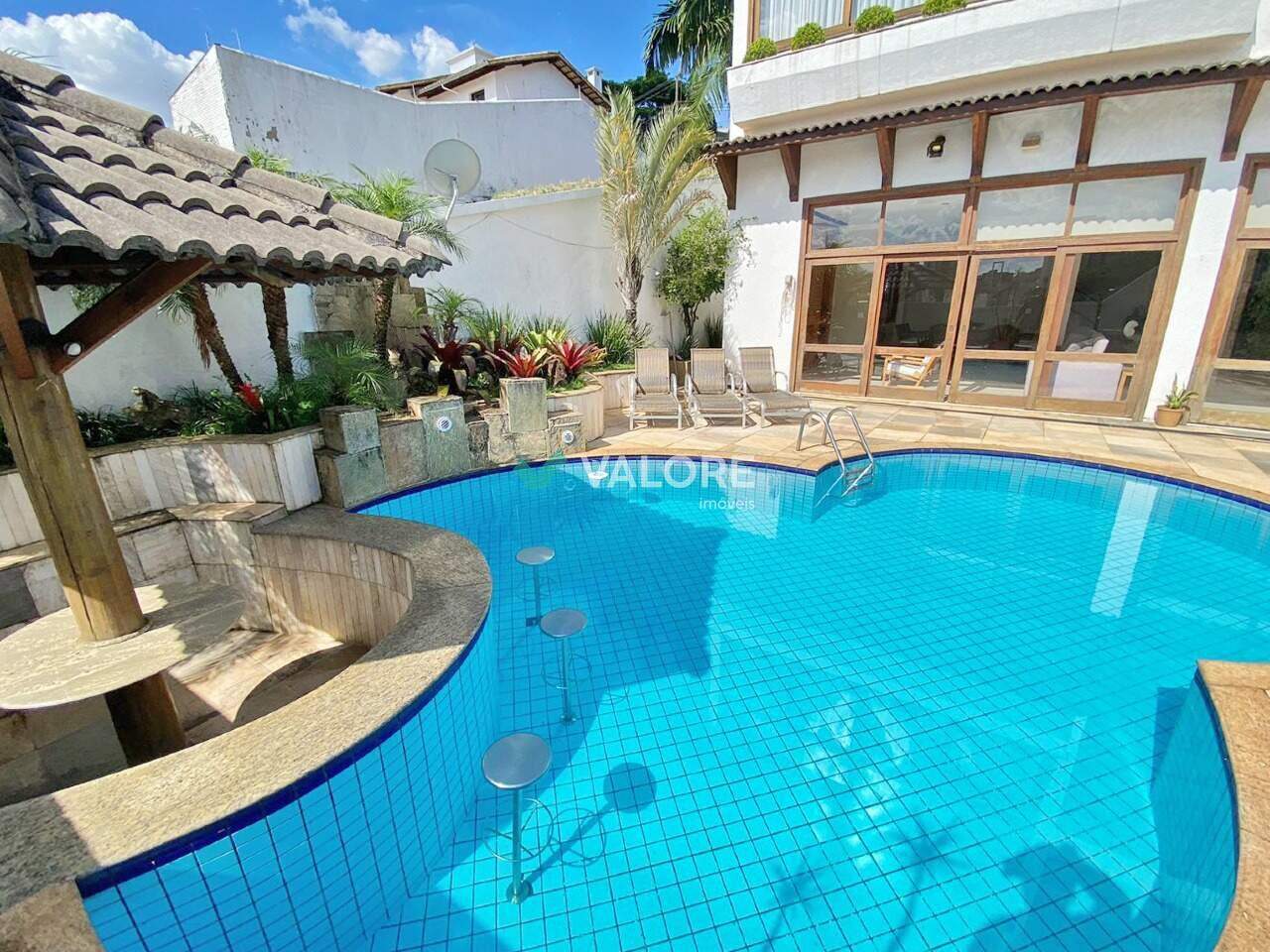 Casa 5 quartos à venda no Mangabeiras: 