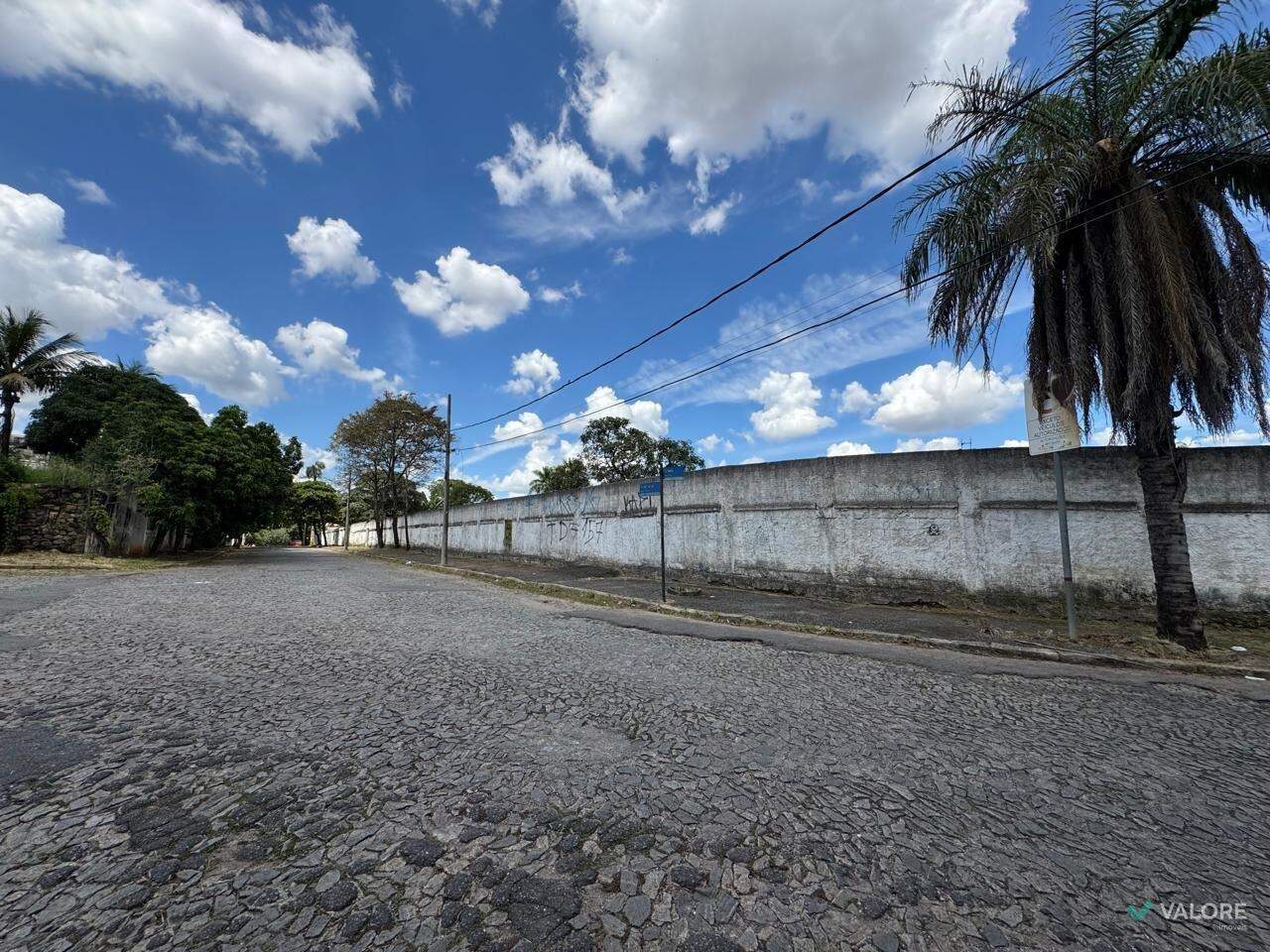 Lote Comercial à venda no Jardim Atlântico: 