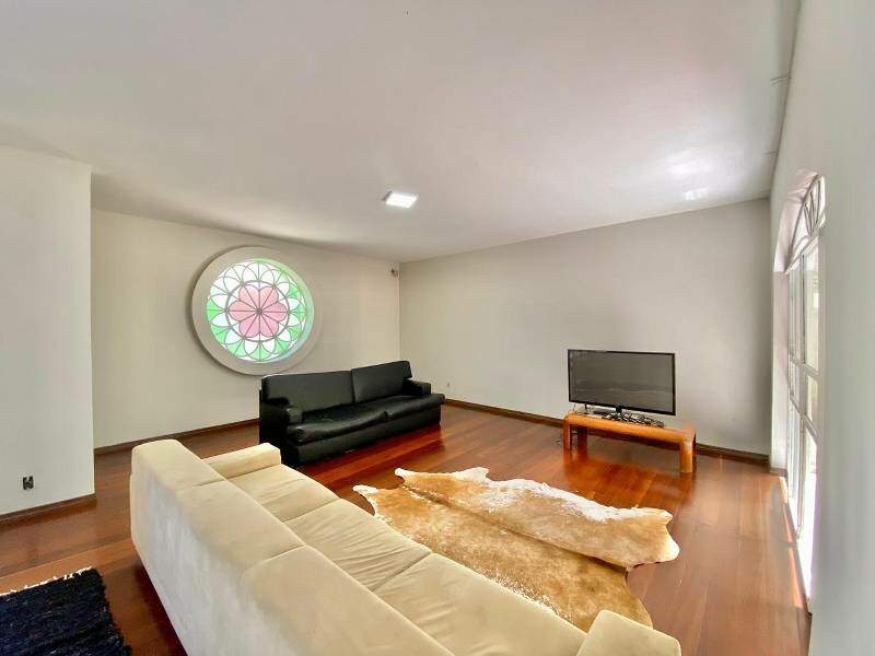 Casa 4 quartos à venda no Sion: 