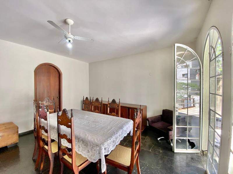 Casa 4 quartos à venda no Sion: 