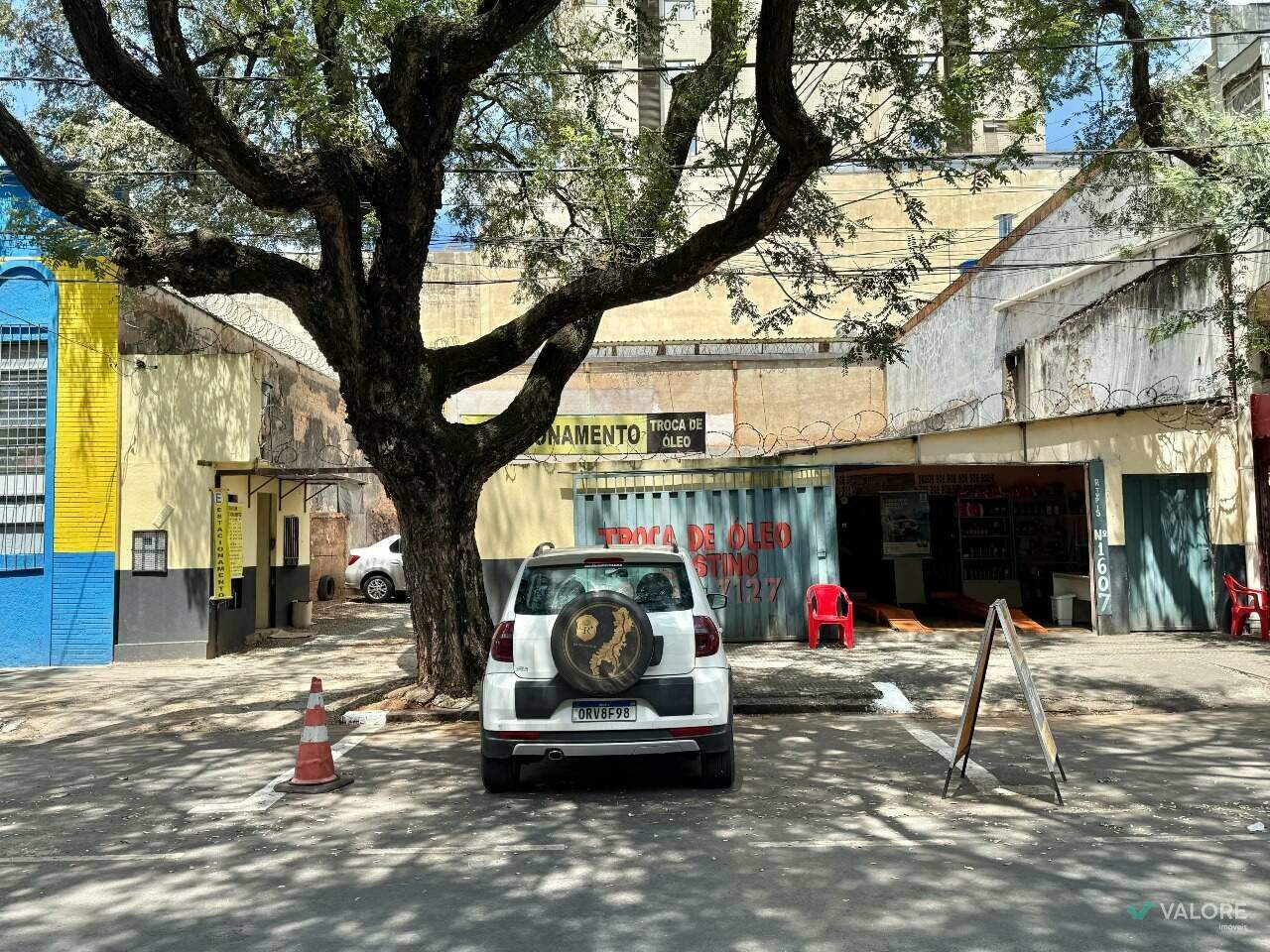 Lote Comercial à venda no Barro Preto: 