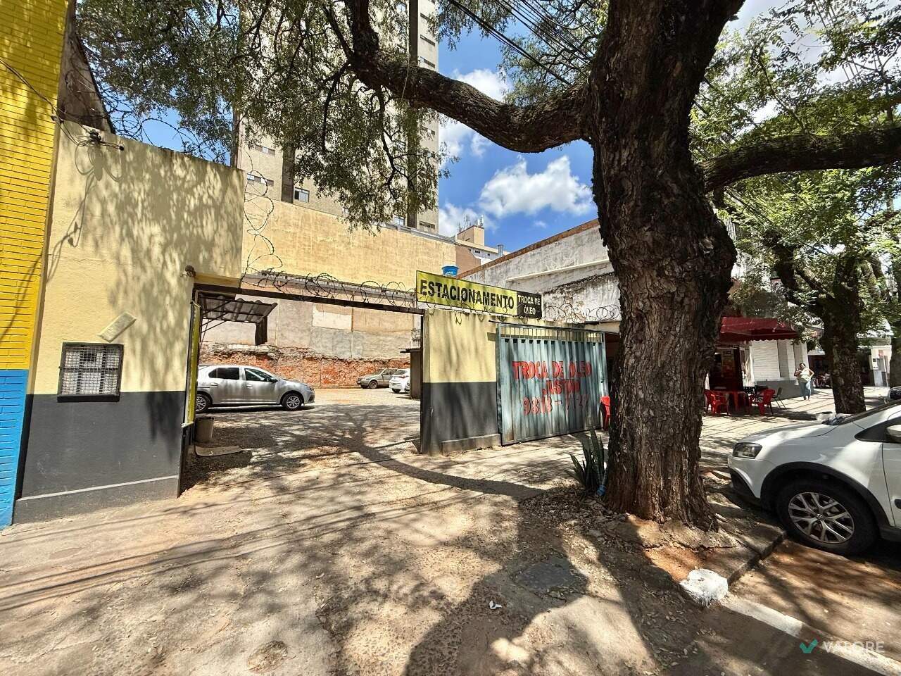 Lote Comercial à venda no Barro Preto: 