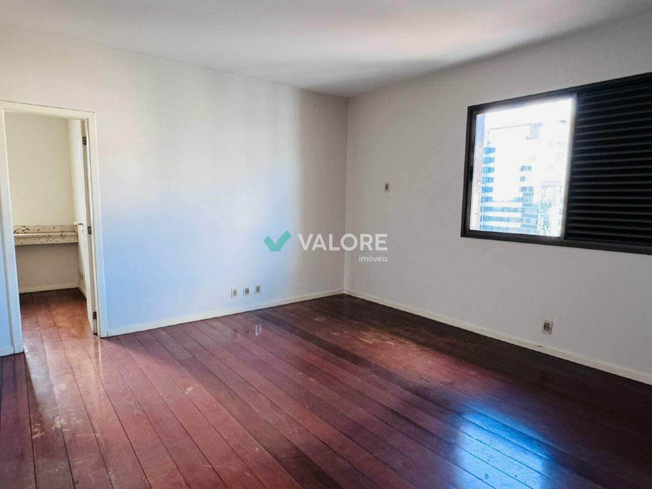 Cobertura 5 quartos à venda no Funcionários: 