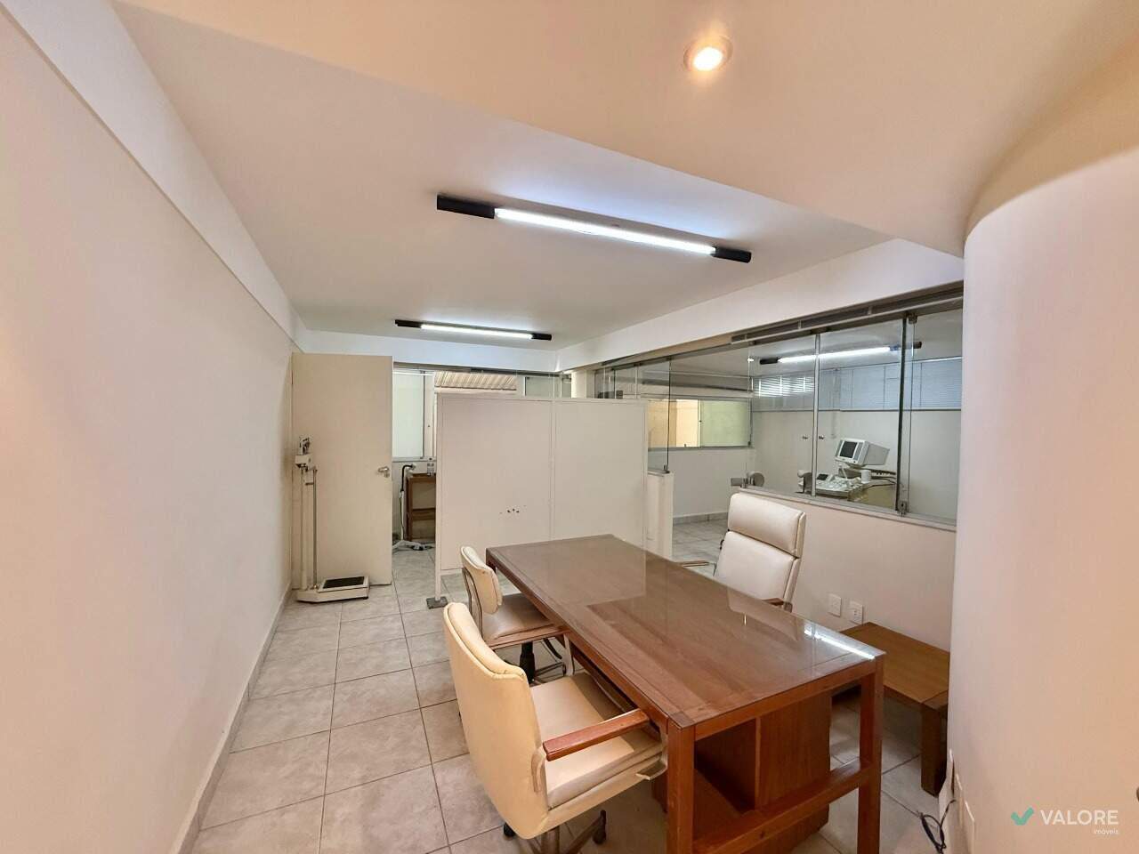Sala à venda no Santa Efigênia: 