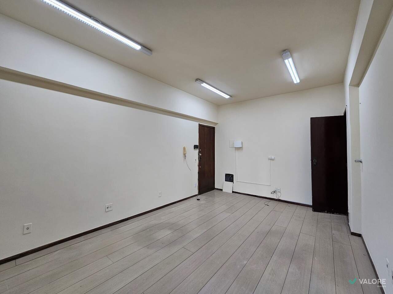 Sala para aluguel no Savassi: 