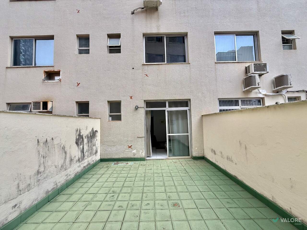 Sala à venda no Serra: 