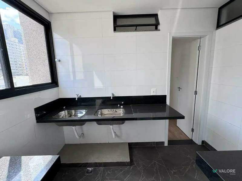 Cobertura 5 quartos à venda no Lourdes: 