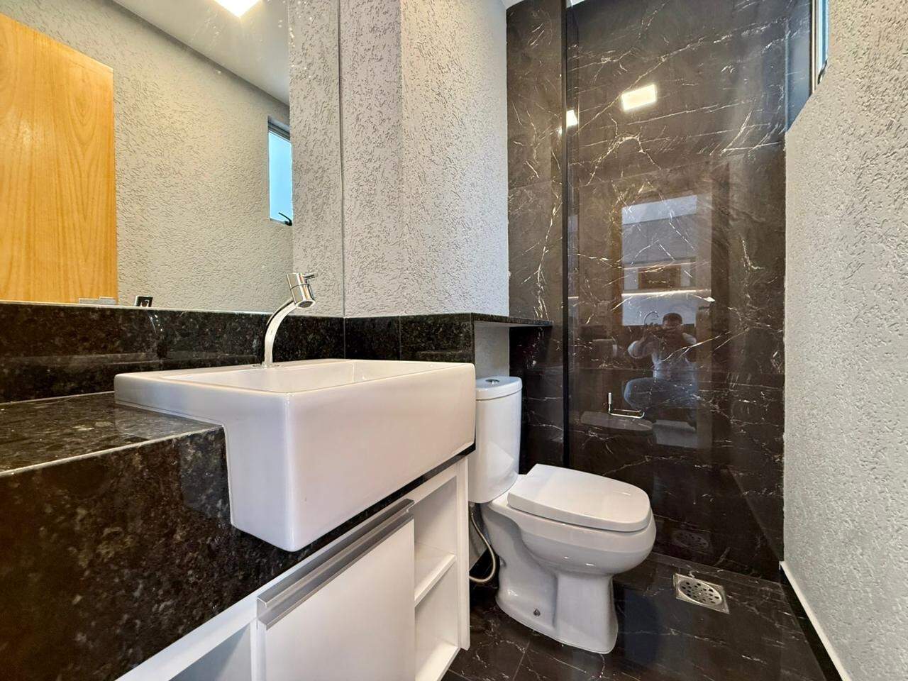 Apartamento com área privativa 2 quartos à venda no Vila Paris: 