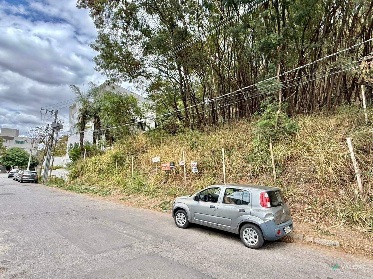 Lote à venda no Santa Lúcia: 