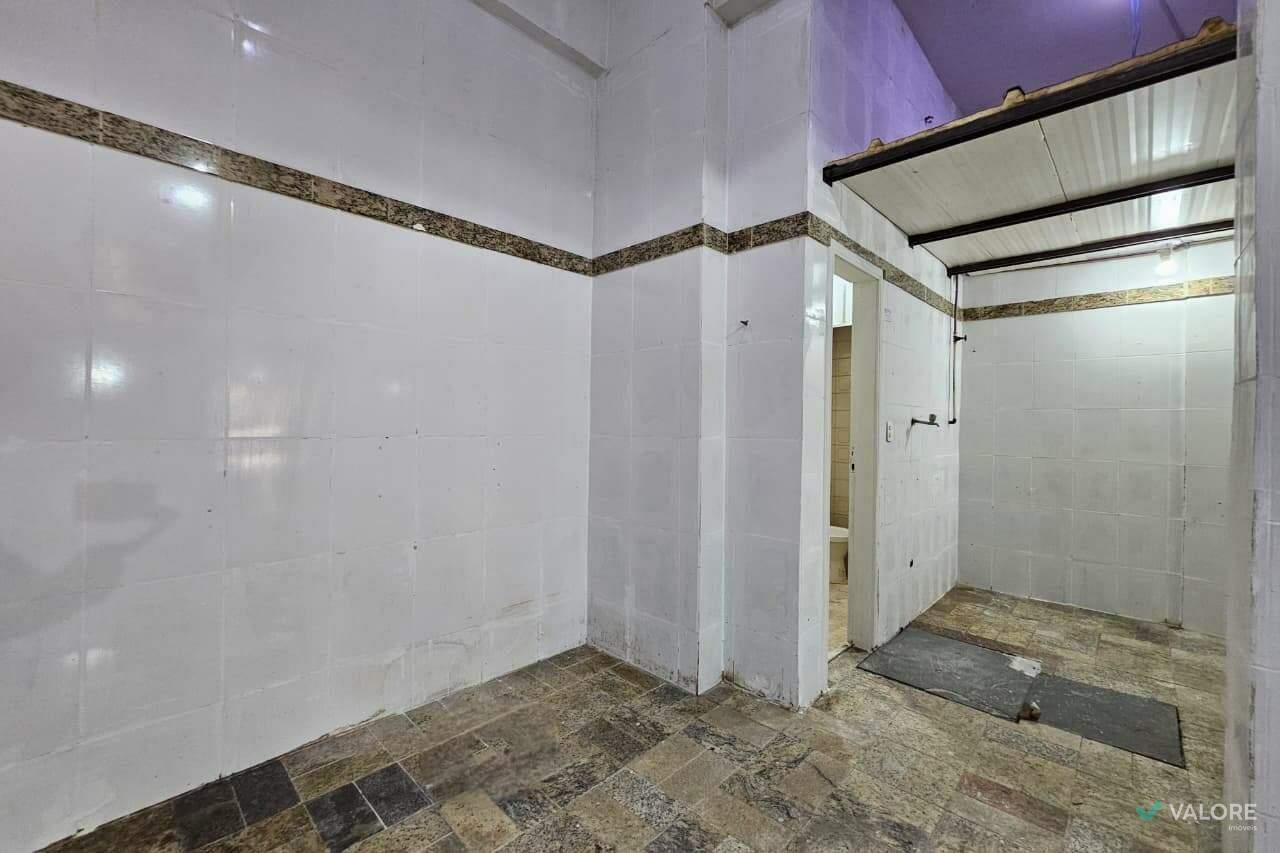 Loja para aluguel no Vila Paris: 