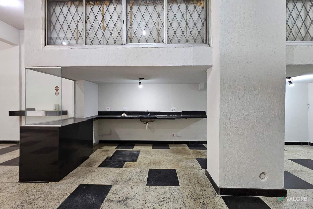 Loja para aluguel no Vila Paris: 