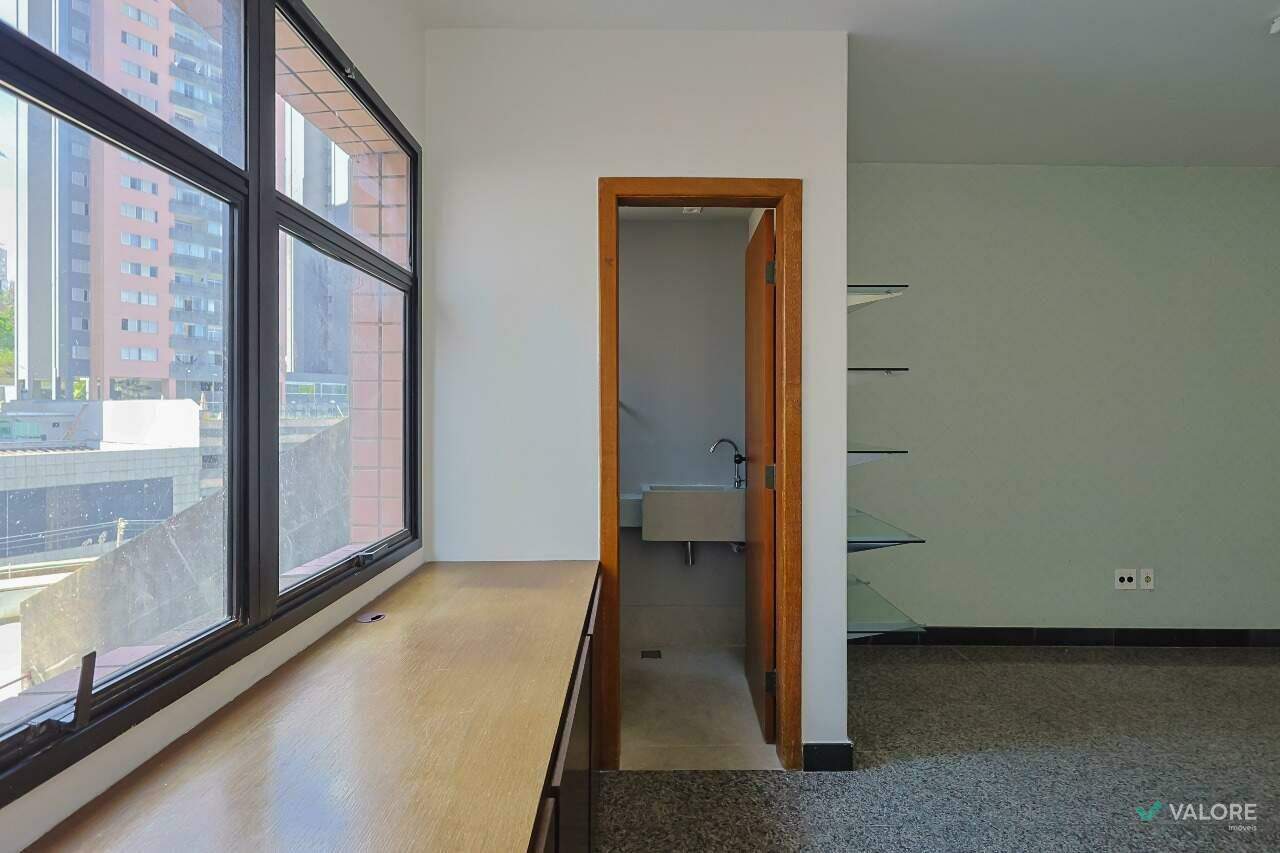 Sala à venda no Belvedere: 
