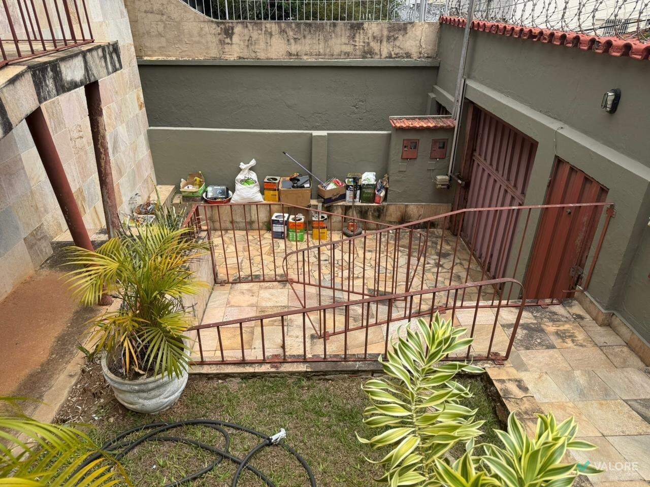 Casa 5 quartos à venda no Santo Antônio: 
