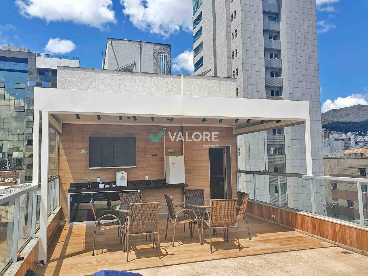 Cobertura 3 quartos para aluguel no Sion: Área Externa