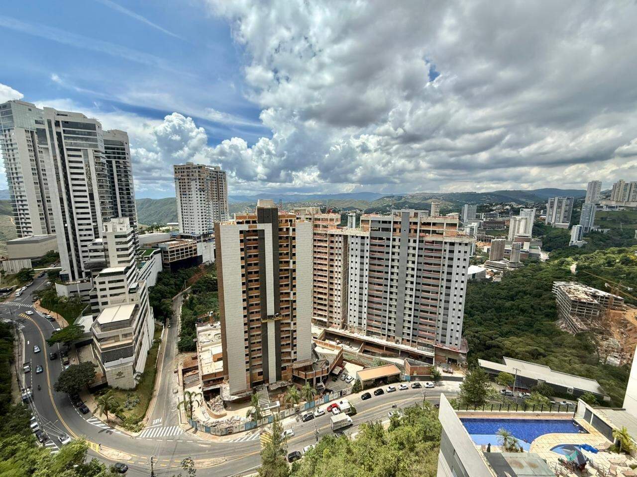 Apartamento 4 quartos à venda no Vila da Serra: 