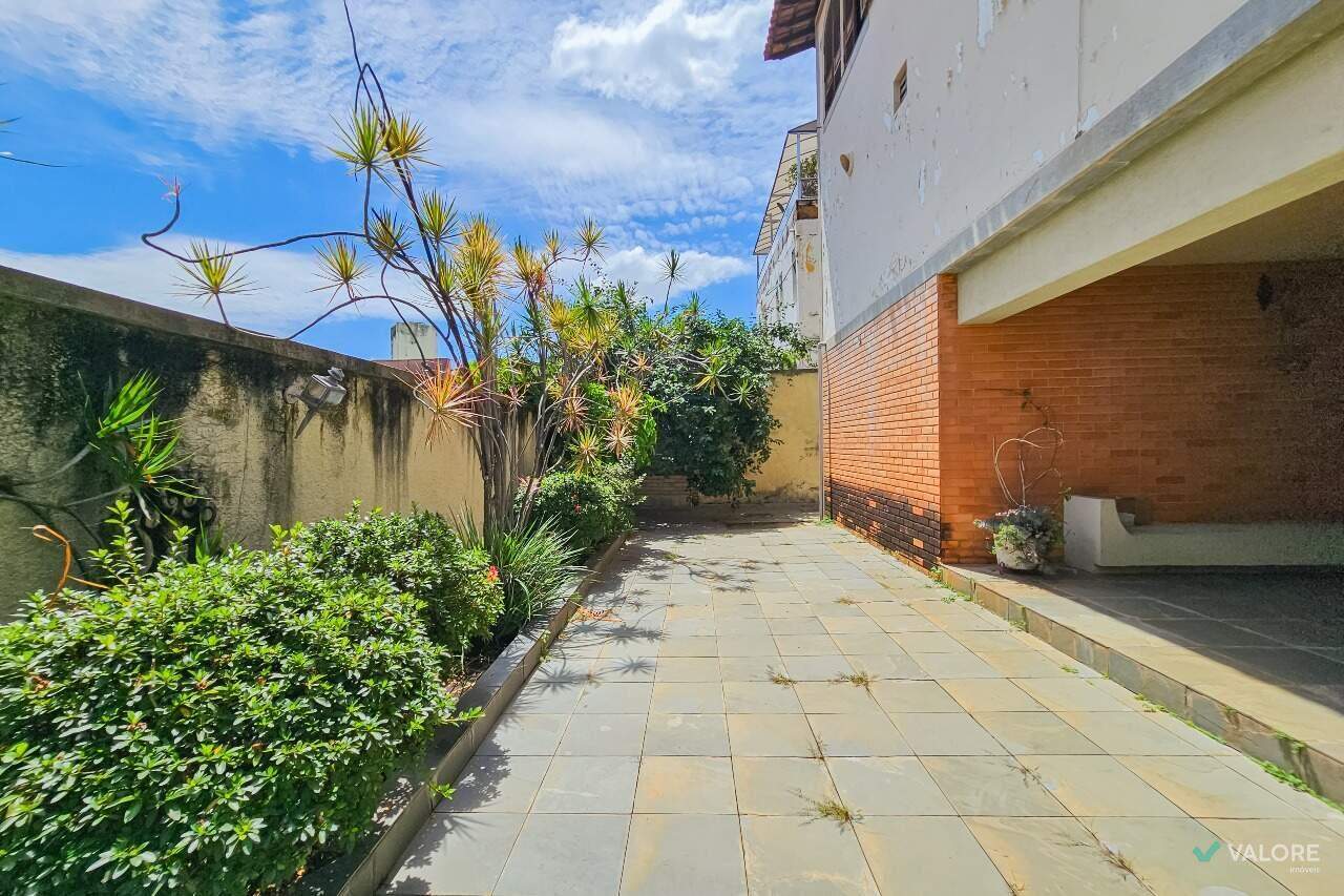 Casa comercial 5 quartos para aluguel no Santa Lúcia: 