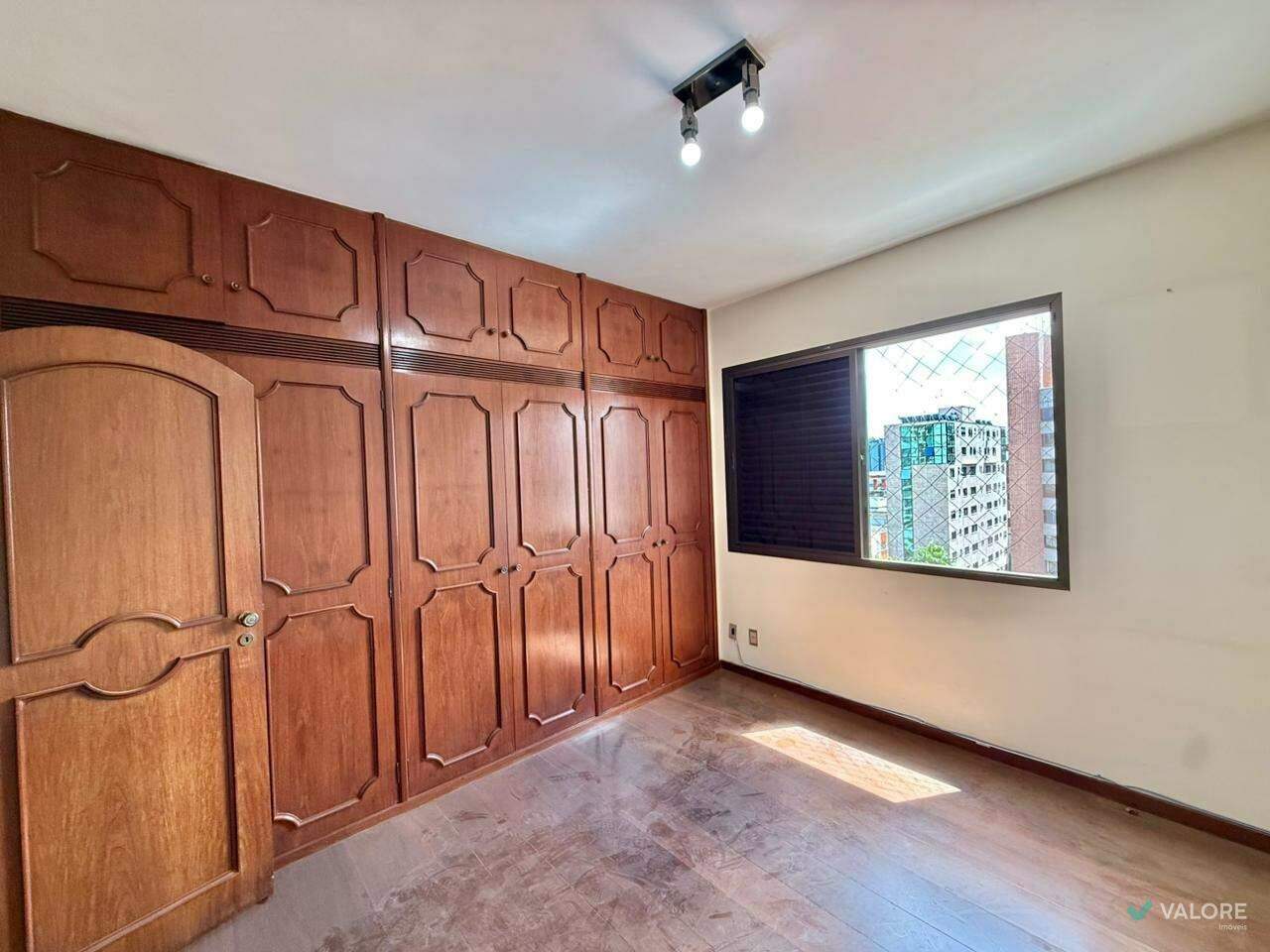 Apartamento 4 quartos à venda no Funcionários: 