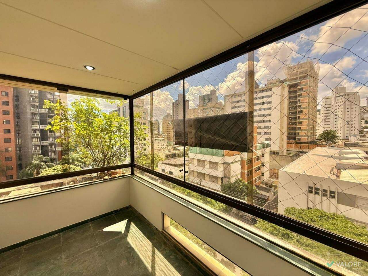 Apartamento 4 quartos à venda no Funcionários: 