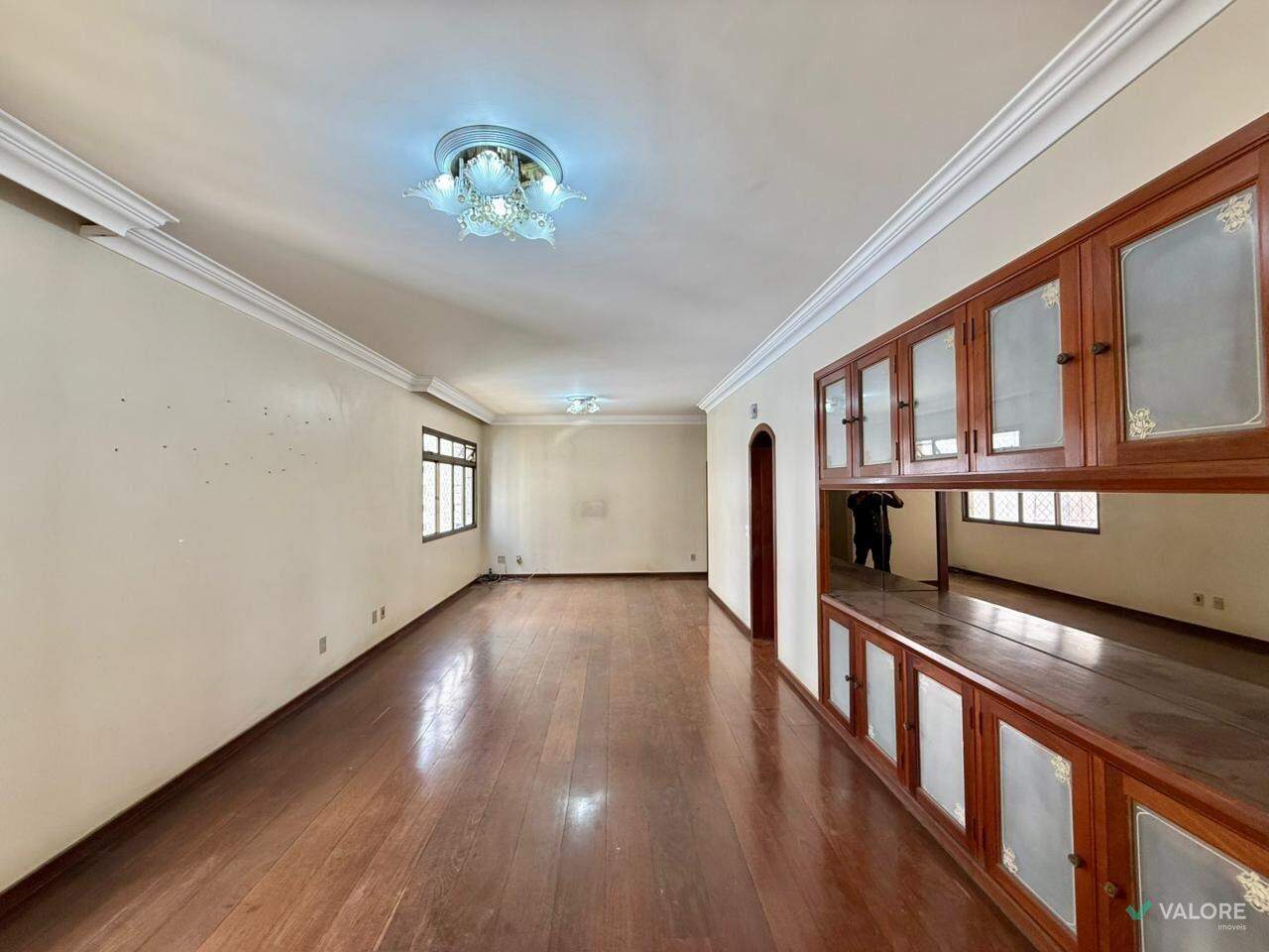 Apartamento 4 quartos à venda no Funcionários: 