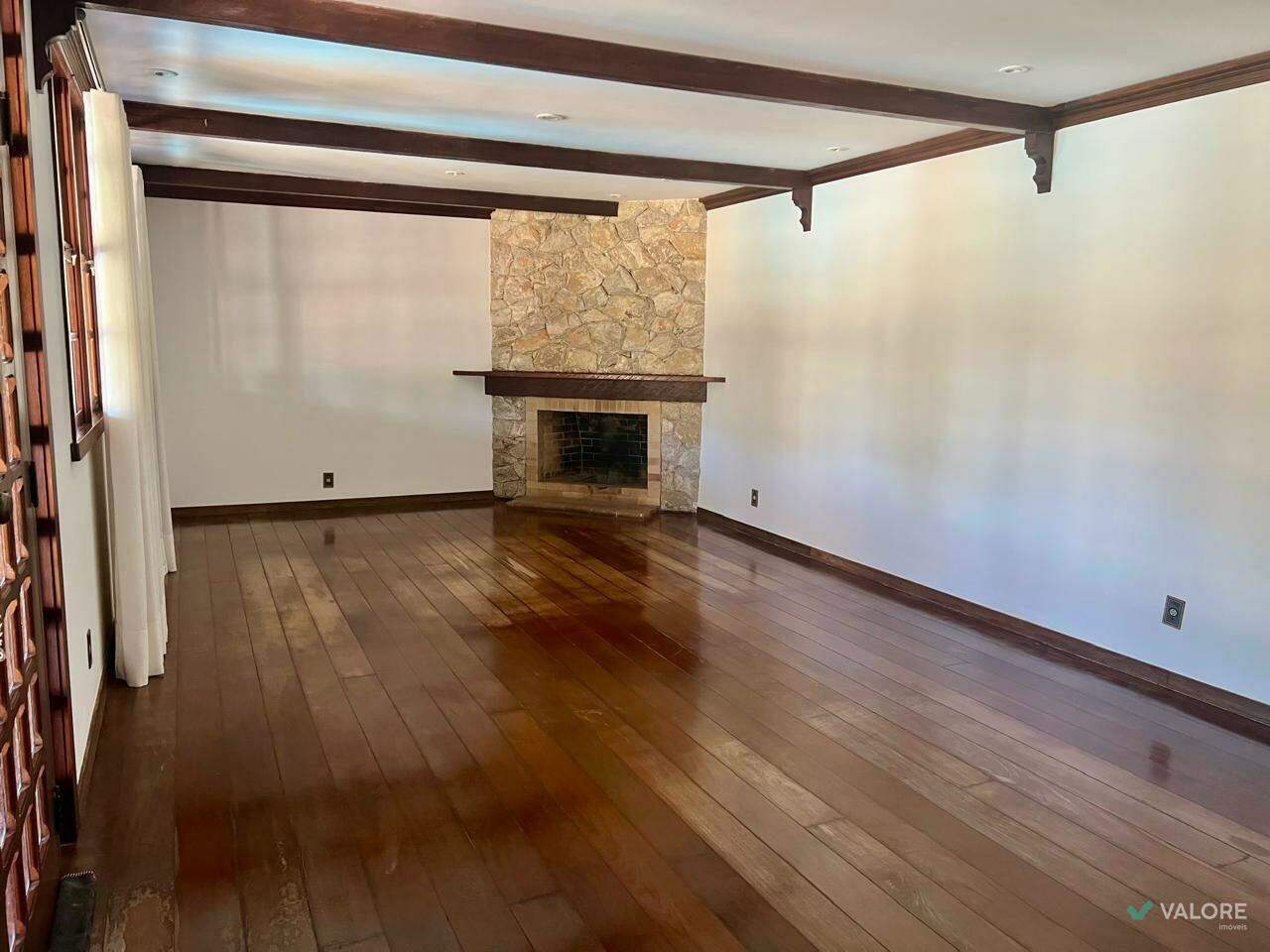 Casa 6 quartos à venda no Comiteco: 