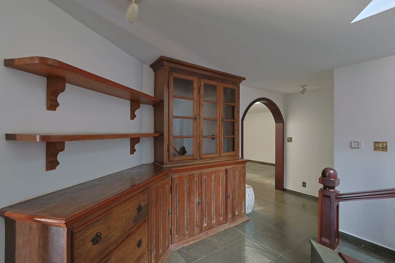 Casa 6 quartos à venda no Comiteco: 