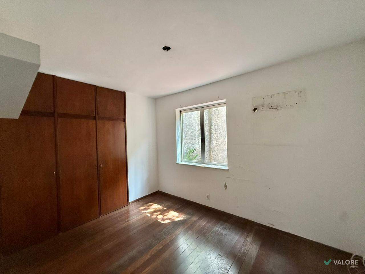 Apartamento com área privativa 4 quartos à venda no Cruzeiro: 