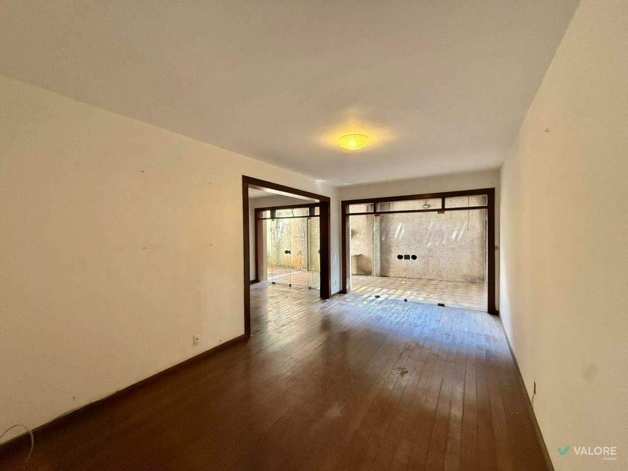 Apartamento com área privativa 4 quartos à venda no Cruzeiro: 