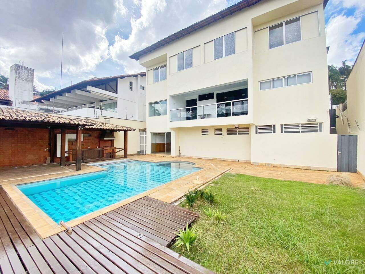 Casa 4 quartos à venda no Mangabeiras: 