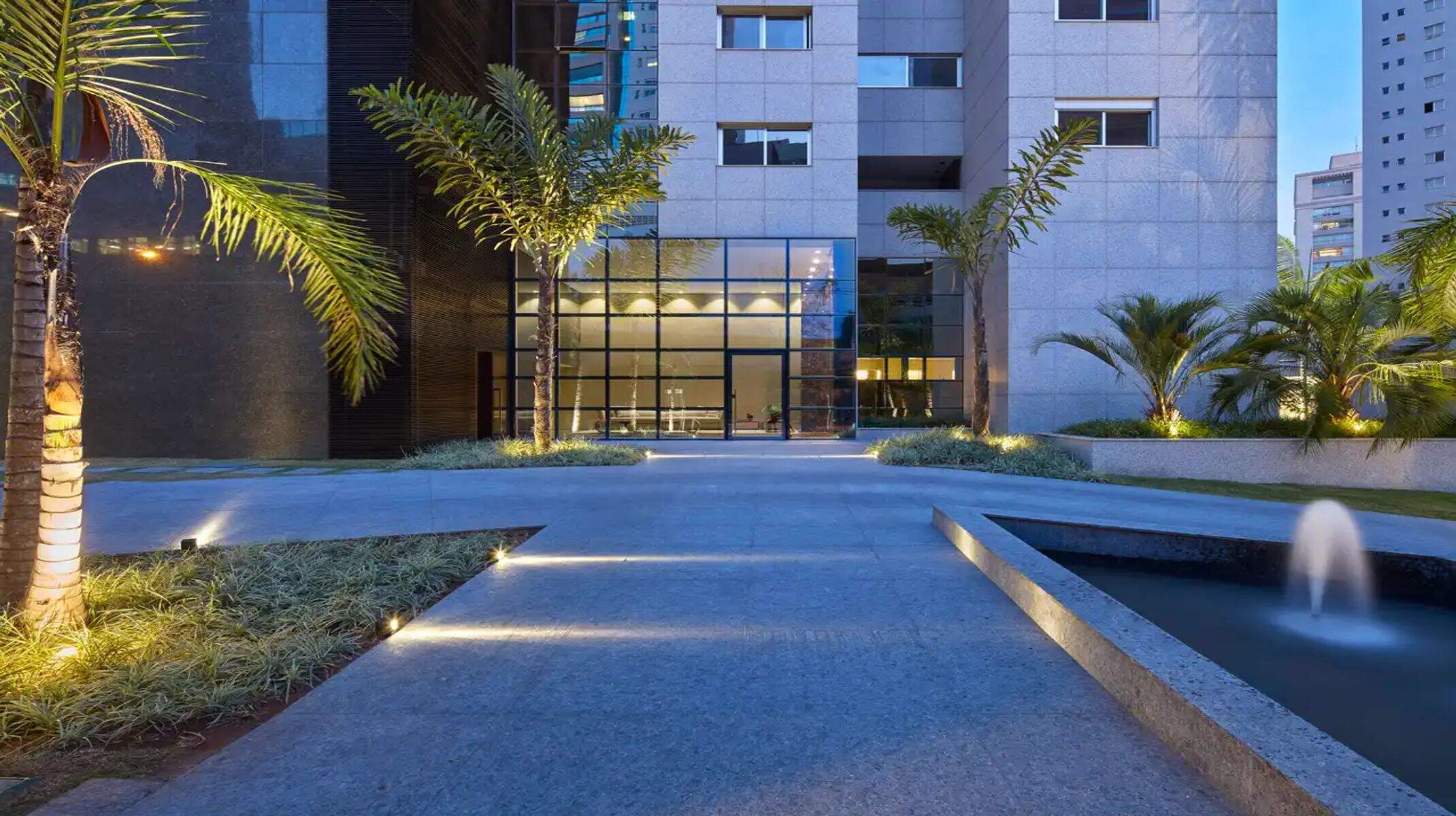 Apartamento 4 até 4 quartos à venda no Vila da Serra: Entrada