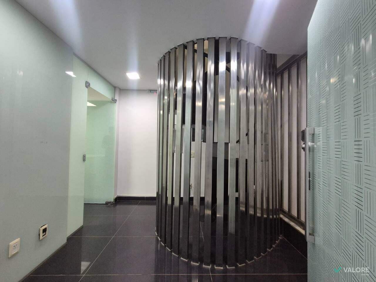 Sala à venda no Savassi: 