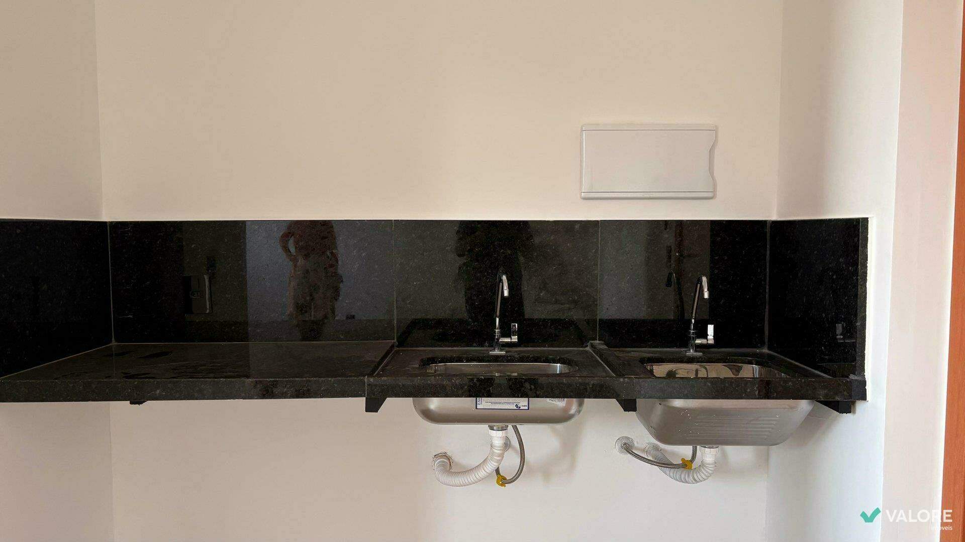 Flat 1 quarto à venda no Serra: 